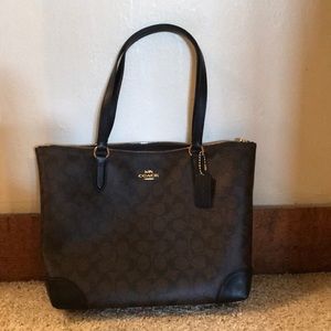 Coach handbag